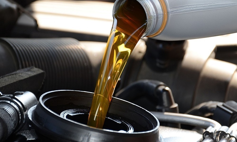After the waste oil is processed, it can be used for non-primary lubricants.
