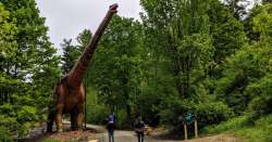 The world's largest dinosaur ever discovered - the Titanosaurus