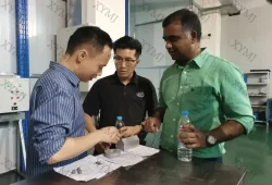 Australian customers visit our factory to discuss further cooperation