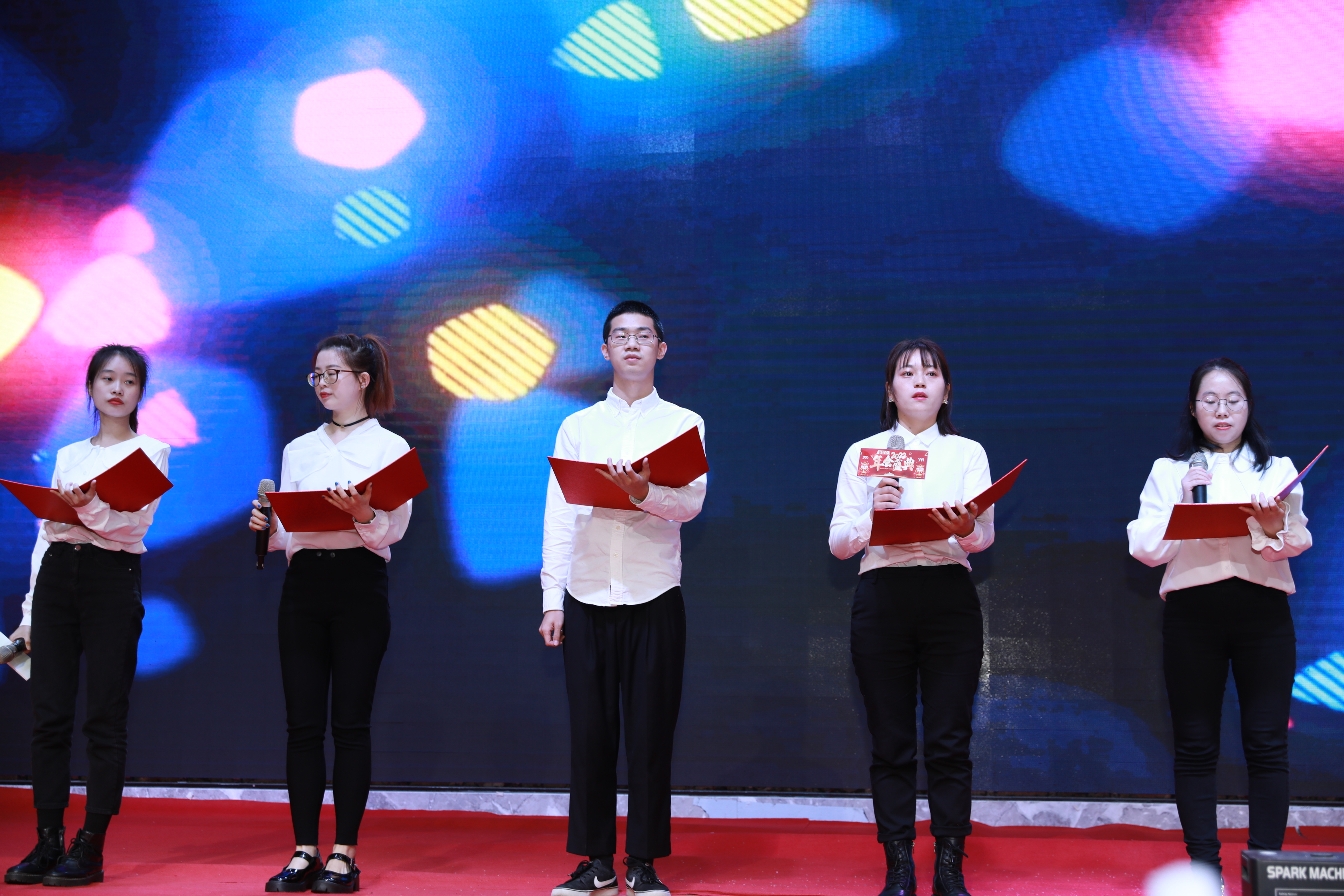 2022 never forget the original heart and forge ahead -- report on the annual meeting of Chongqing Chengbao outdoor products Co., Ltd