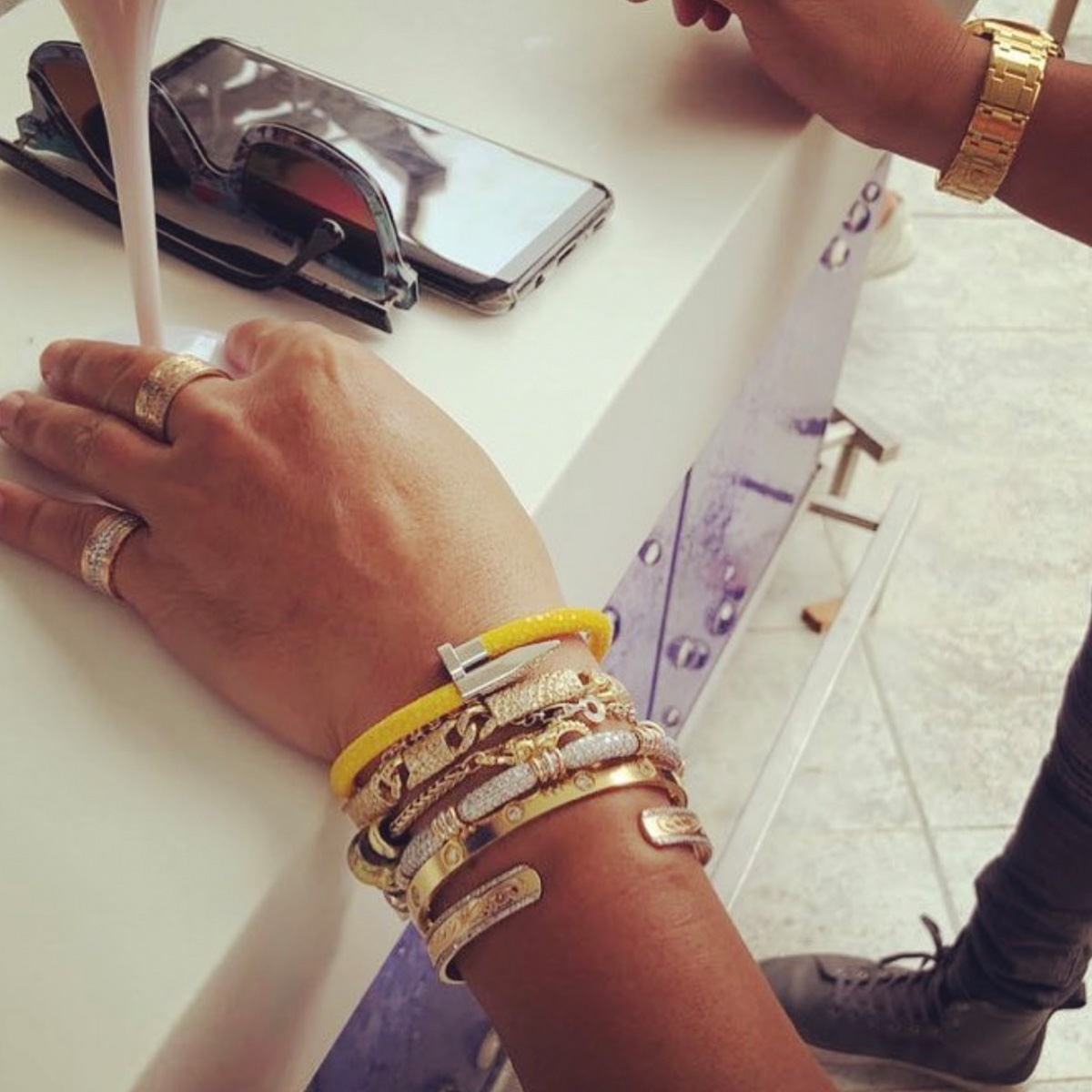 Stingray Nail Bracelet