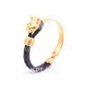 Stingray-leather-with-rhino-head-bracelet-Stingray