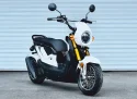 HS150T-B Scooter Motorcycle - White