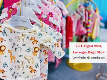 11 fab places for shopping in Las Vegas baby! [2023] - Blogger at Large