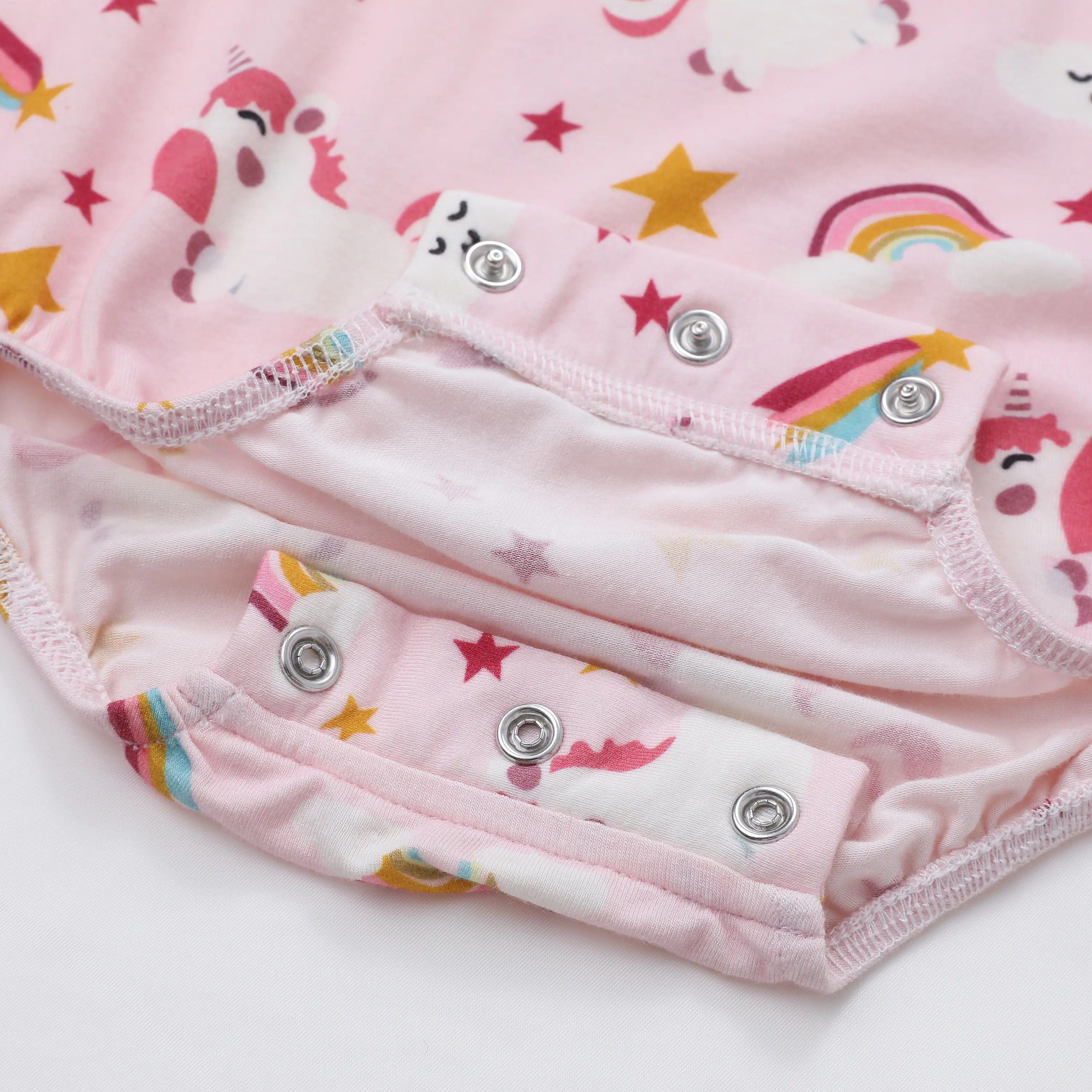 Sleeveless Onsies for Baby Girls' Bodysuits (9)
