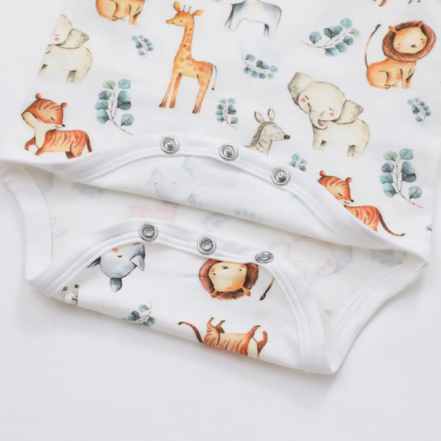 Organic cotton baby bodysuit (7)