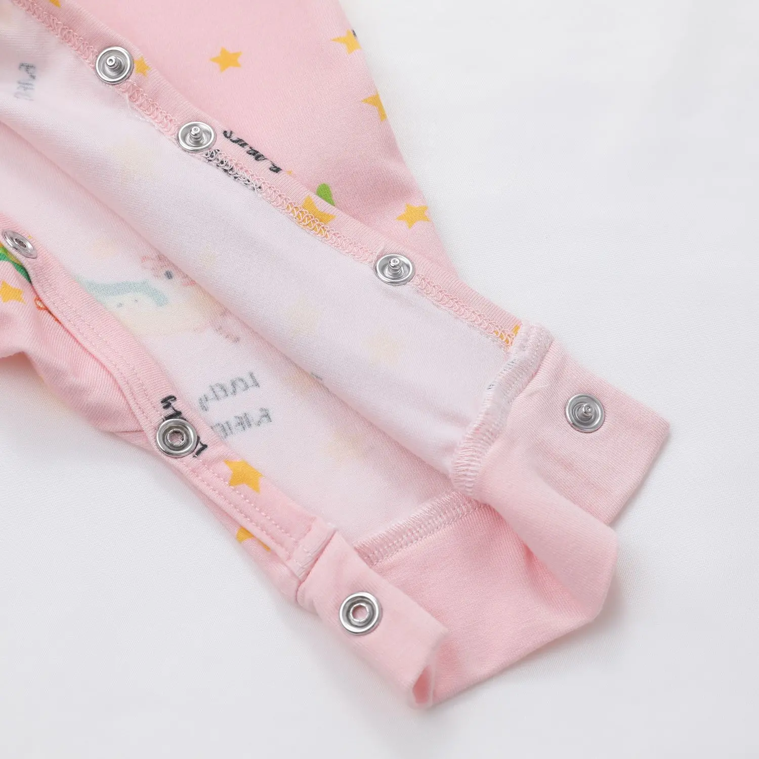 Infant bodysuit with hat (9)