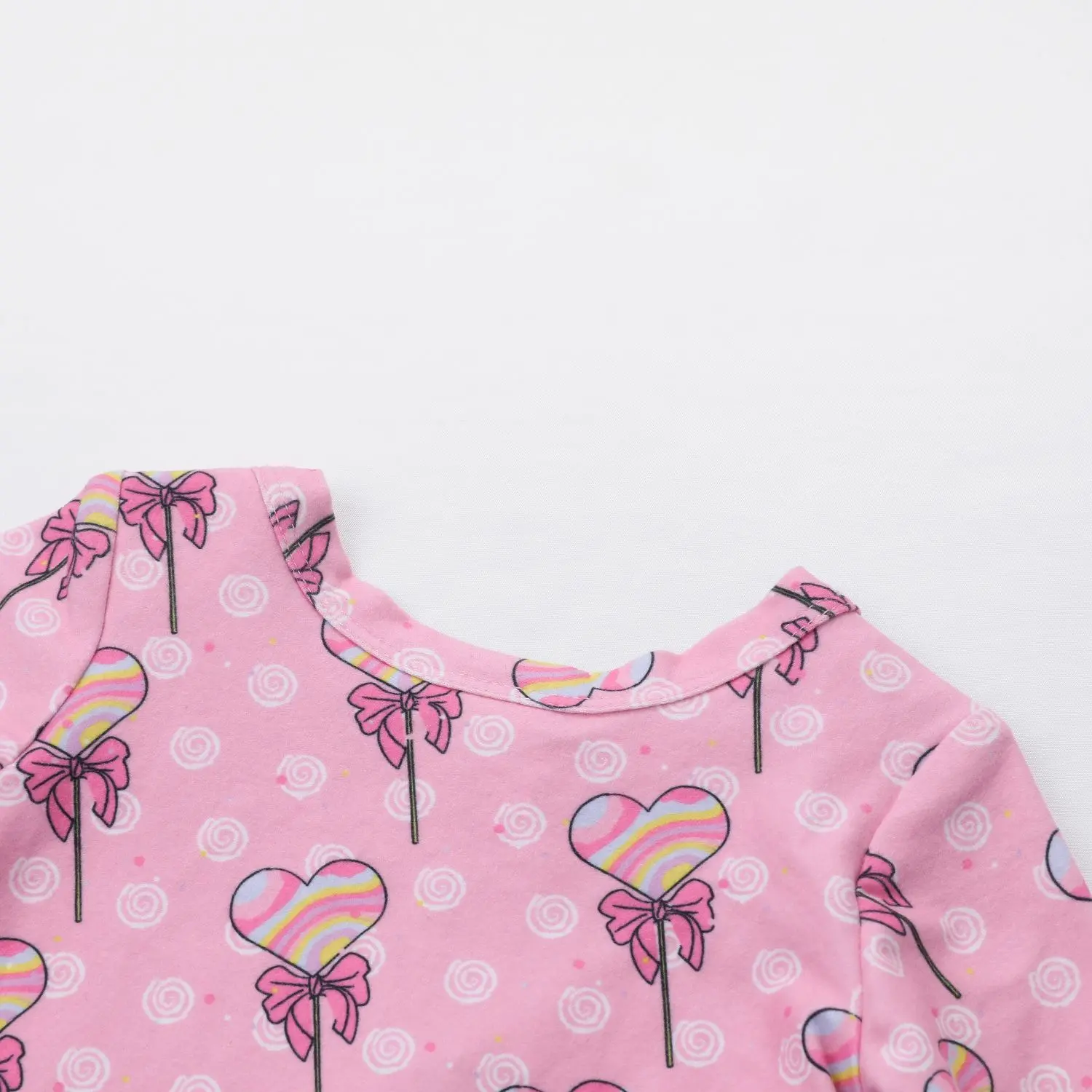 Newborn Girl Cotton Print Knotted Gowns (4)