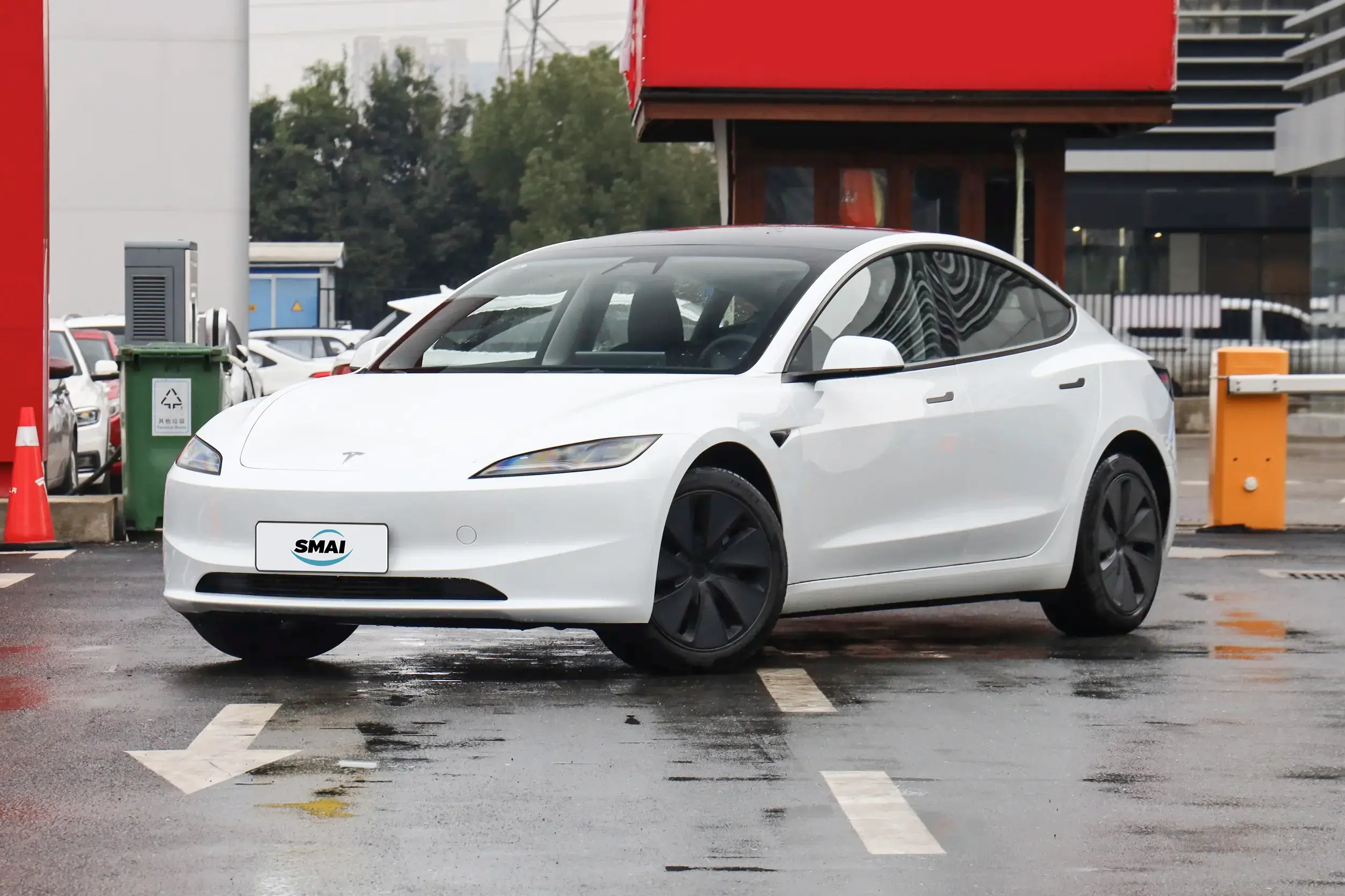 Pearl White