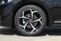 Volkswagen Passat Tire