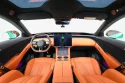 YU7_front seat