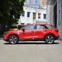 Audi Q2L 红4