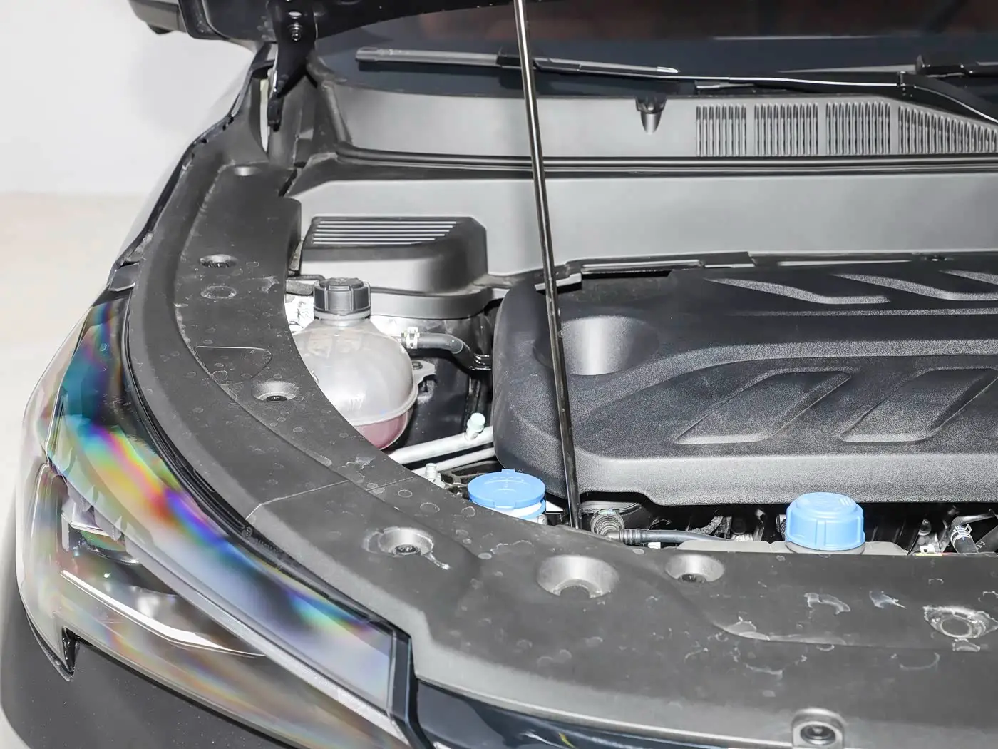 1400x1050_autohomecar__ChtpWGi1bJWAHGKqACB4454XNwo895