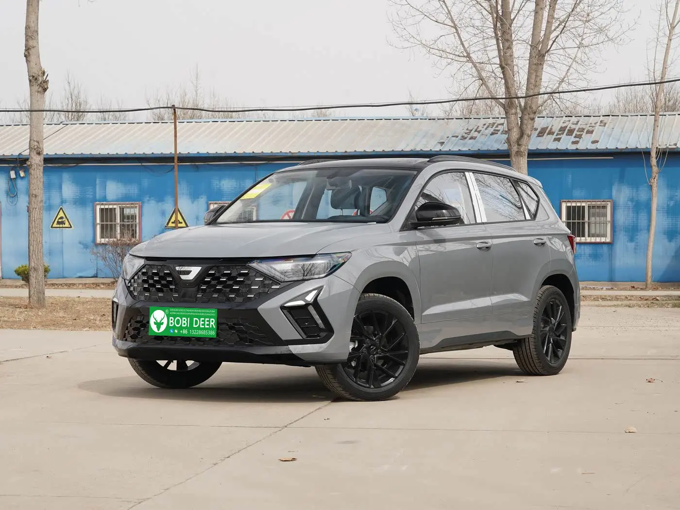 1400x1050_autohomecar__ChxoHmX5XhiAEAd-ACESMybY_fU576