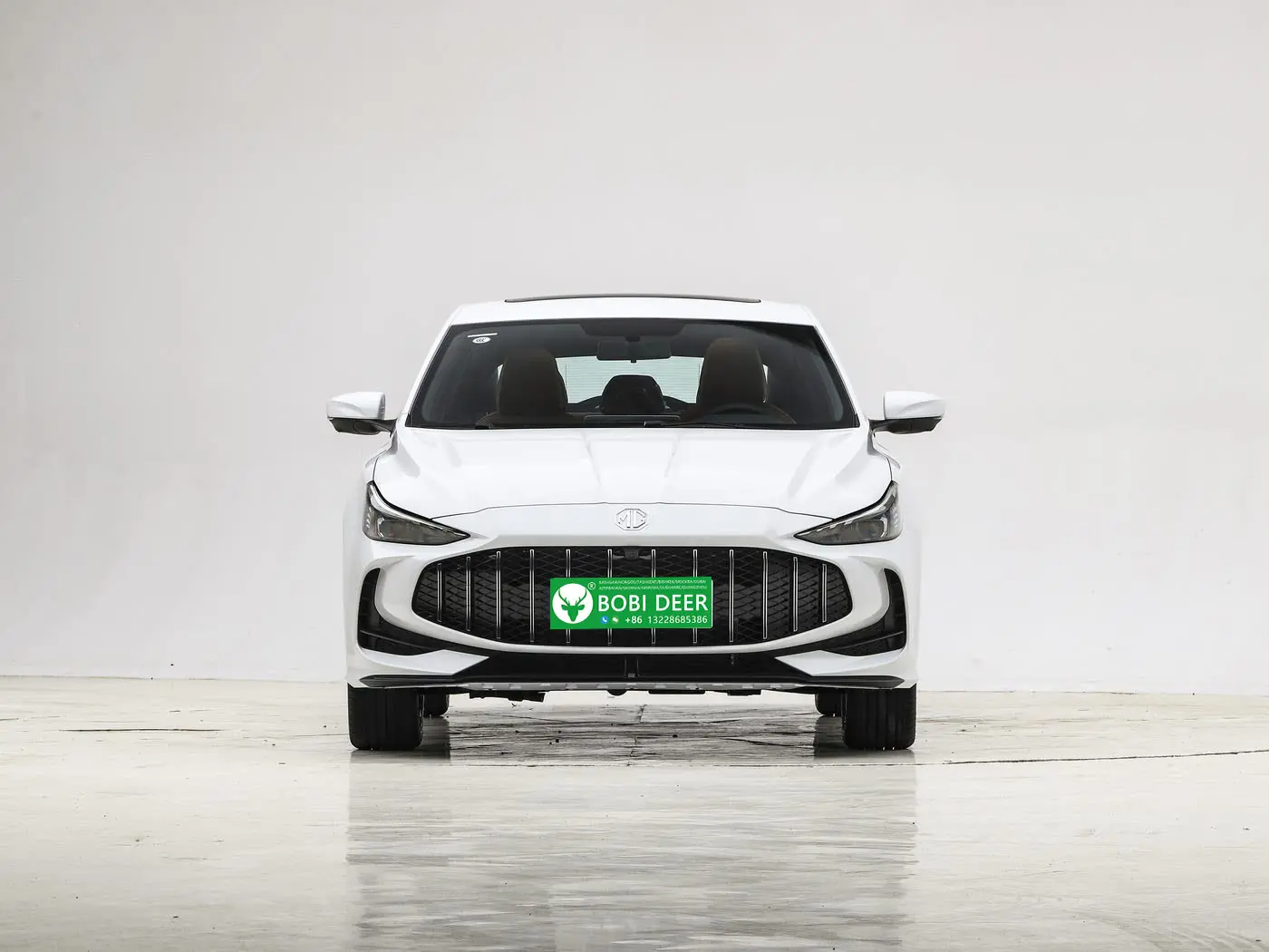 1400x1050_autohomecar__ChxkmWhVKCKAf5RnABdRvUKve9o189